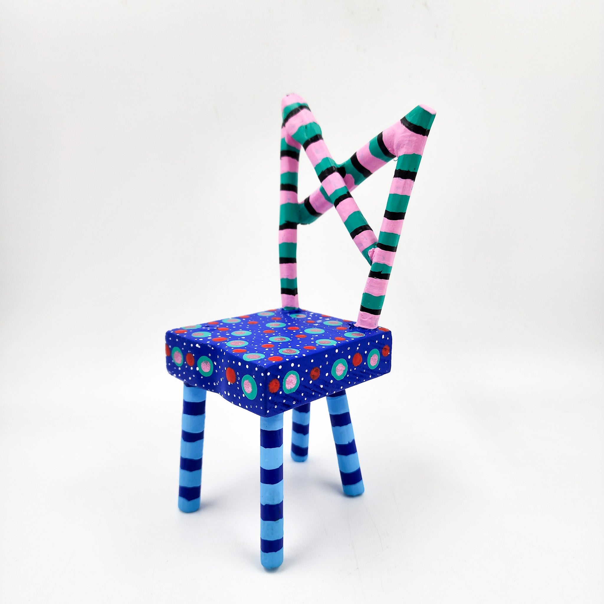 Sillita talla de madera