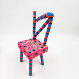 Sillita animales fantásticos talla de madera