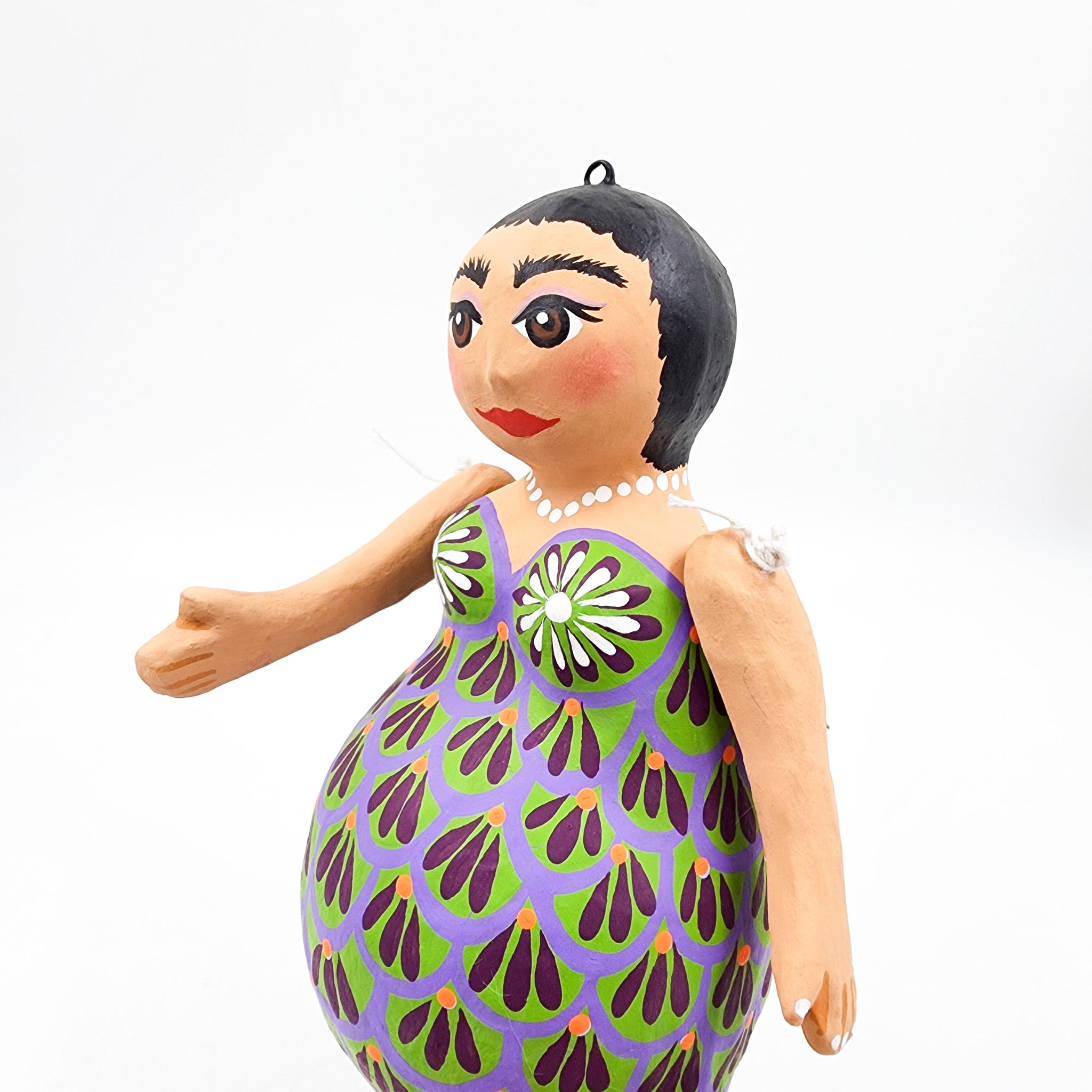 Sirena artesanal de cartonería mexicana con brazos articulados