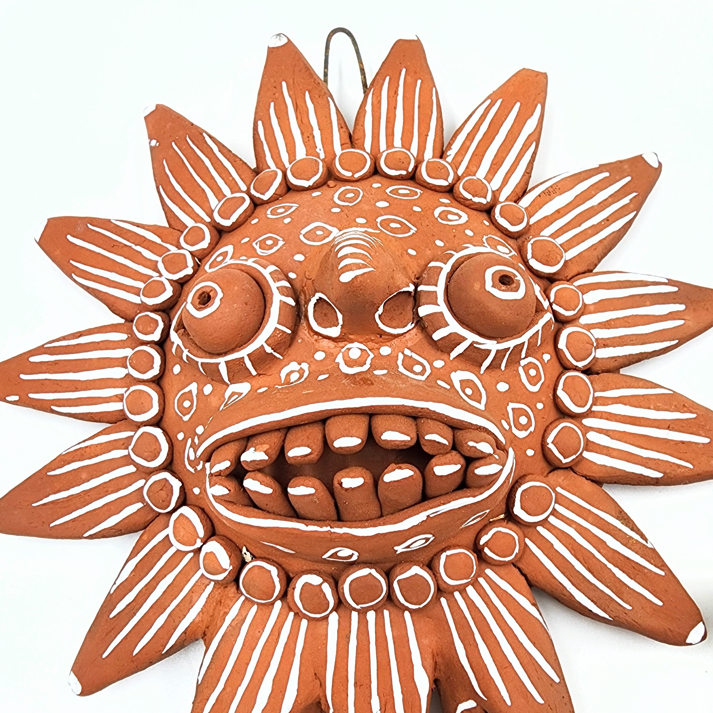 Sol de barro artesanal de Ocumicho