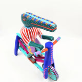 Cocodrilo en bicicleta — Talla de madera alebrije