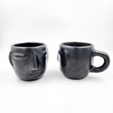 Taza Carita de barro negro