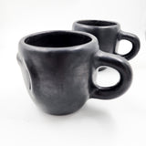 Taza Carita de barro negro