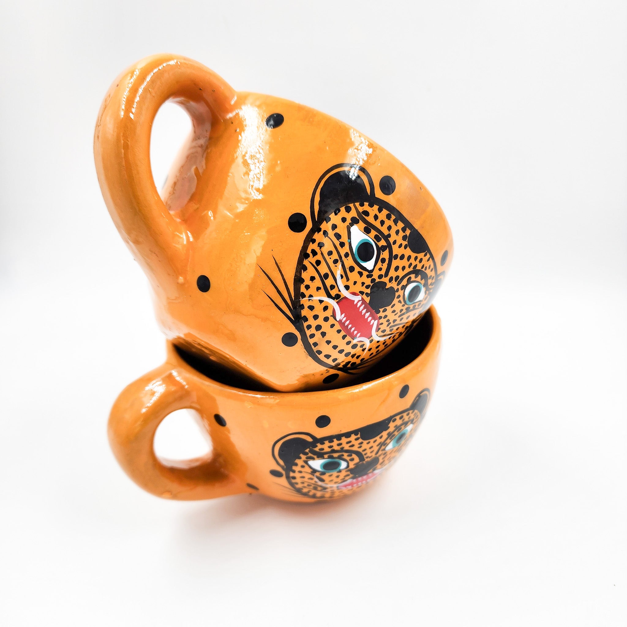 Taza grande de barro Jaguar