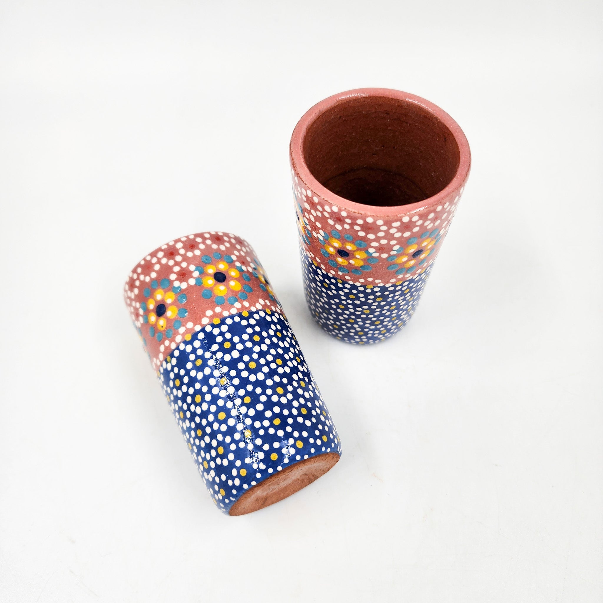 Tequileros de barro capulineado de dos colores - set de 2