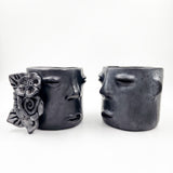 Vaso carita de barro negro